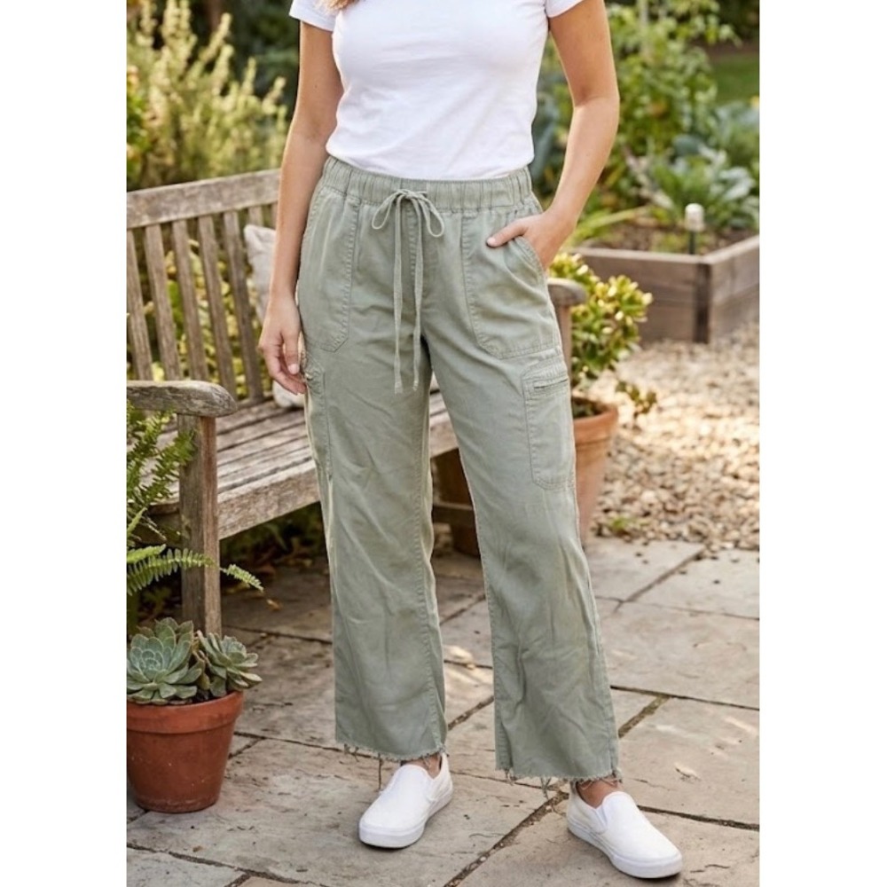 Buffalo David Bitton Womens Sage Green Cargo Pants Elastic Waist Frayed Hem L